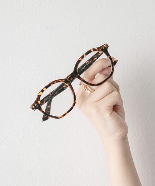 SMELLY（スメリー）の「オクタゴンフレームダテメガネ（メガネ・レディース・オリーブ/ブラック/ブラウン系その他・-）」の2枚目の写真