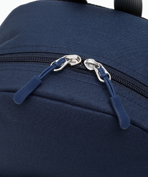 kladskap（クレードスコープ）の「ライオン/ペンギンリュック（バックパック/リュック・キッズ・ネイビー/マスタード・SS/S）」の4枚目の写真