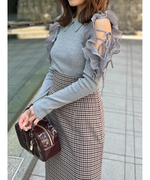 SNIDEL（スナイデル）の「プリーツフリルニットプルオーバー