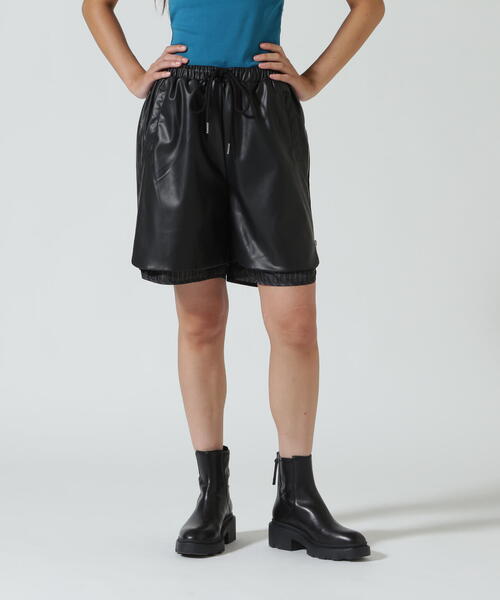 ANNA SUI NYC（アナ スイ エヌ ワイ シー）の「ANNA SUI NYC/アナ スイ エヌワイシー/PUレザーハーフパンツ（その他パンツ・レディース・ブラック/ホワイト・F）」の15枚目の写真