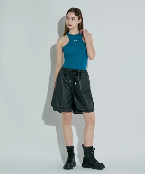 ANNA SUI NYC（アナ スイ エヌ ワイ シー）の「ANNA SUI NYC/アナ スイ エヌワイシー/PUレザーハーフパンツ（その他パンツ・レディース・ブラック/ホワイト・F）」の3枚目の写真