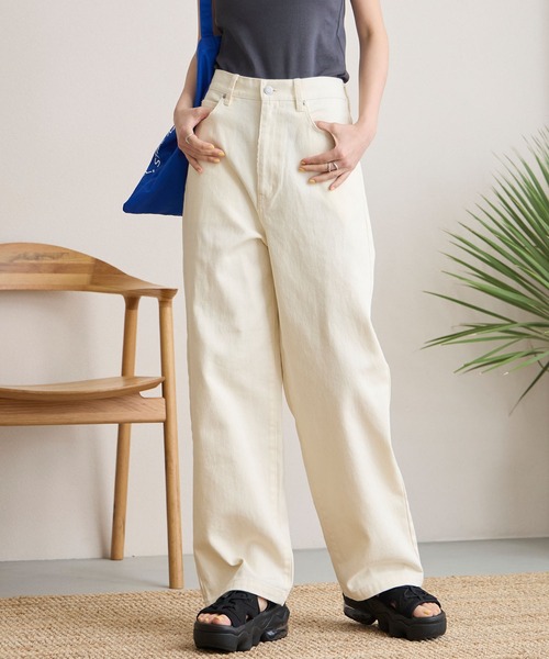 THE CRAFT CREW PRODUCTS(ザクラフトクループロダクツ)の「【サステナブル】クイックドライ ワイドストレートデニムパンツ【THE CRAFT CREW PRODUCTS】(デニムパンツ・レディース・ブラック系/インディゴブルー/ブラック/ブルー/ワンウォッシュ/アイボリー/ブラウン/サックスブルー・L/M/S)」の15枚目の写真