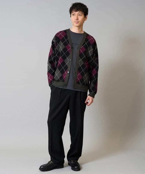 a.v.v（アーヴェヴェ）の「【洗濯機で洗える】アーガイルジャカードニットカーディガン（カーディガン/ボレロ・メンズ・チャコールグレー/ネイビー・46/48）」の19枚目の写真