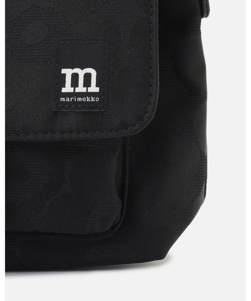 marimekko（マリメッコ）の「Unikko / Mini Messenger shoulder bag（ショルダーバッグ・レディース・ブラック・FREE）」の7枚目の写真