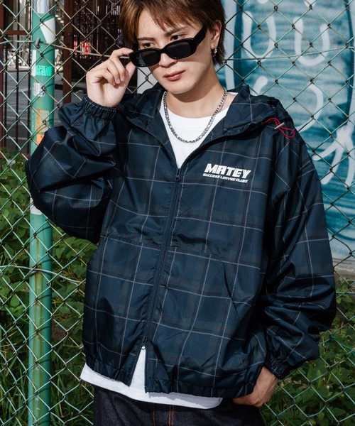 セール】ポリナイロン 総柄チェック ロゴ刺繍 フードブルゾン