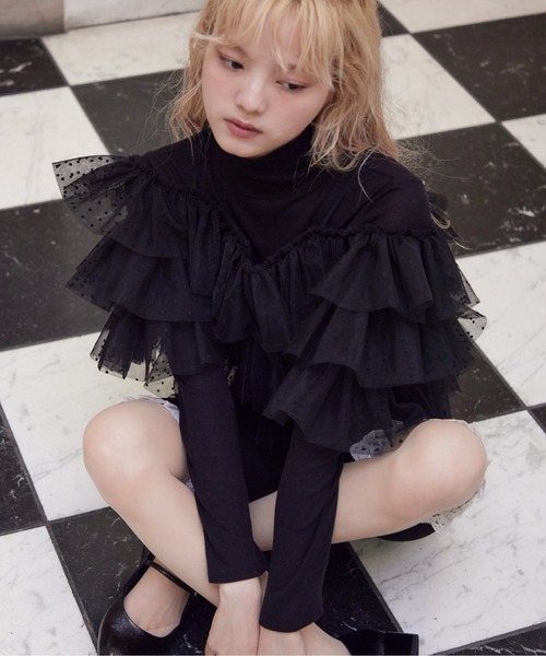 etre loin（エトルワン）の「Dot tulle ruffle & knit top set（ニット/セーター・レディース・ブラック/ベージュ/ライトグレー・M）」の2枚目の写真