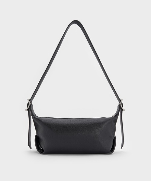 CHARLES & KEITH(チャールズ & キース)の「Zora ゾラ バックルストラップスラウチーショルダーバッグ(ショルダーバッグ・レディース・スミクロ/パープル系その他3・S)」の9枚目の写真