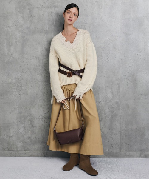 CHARLES & KEITH(チャールズ & キース)の「Zora ゾラ バックルストラップスラウチーショルダーバッグ(ショルダーバッグ・レディース・スミクロ/パープル系その他3・S)」の16枚目の写真