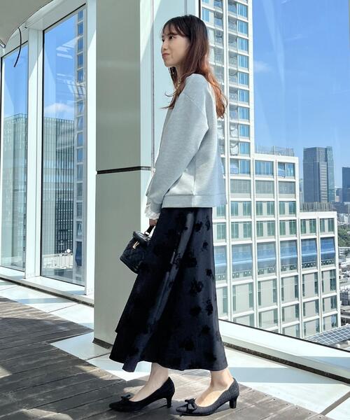 couture brooch（クチュールブローチ）の「【大人可愛い・きれいめ】フリルデザインダンボールプルオーバー（Tシャツ/カットソー・レディース・ライトグレー/ブラック・40/38/42/36）」の10枚目の写真