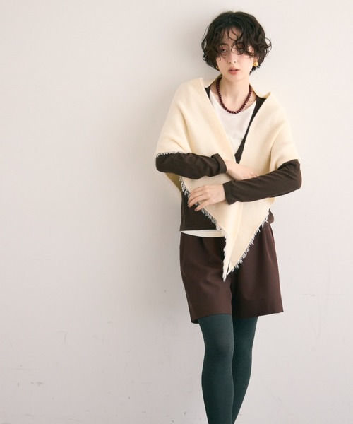 Trish（トリッシュ）の「フリンジトライアングルマフラー（ストール/ショール・レディース・グレー/アイボリー/ブラック・FREE）」の18枚目の写真