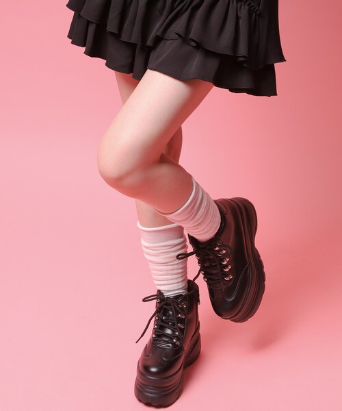 cs T&P(シーエスティーアンドピー)の「厚底ハイカットスニーカー(スニーカー・レディース・ベージュ/ダークブラウン/ブラック・S/M/L/LL)」の4枚目の写真