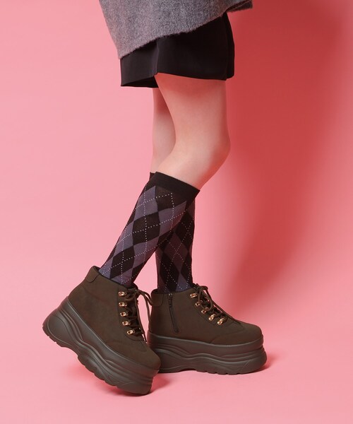 cs T&P(シーエスティーアンドピー)の「厚底ハイカットスニーカー(スニーカー・レディース・ベージュ/ダークブラウン/ブラック・S/M/L/LL)」の7枚目の写真