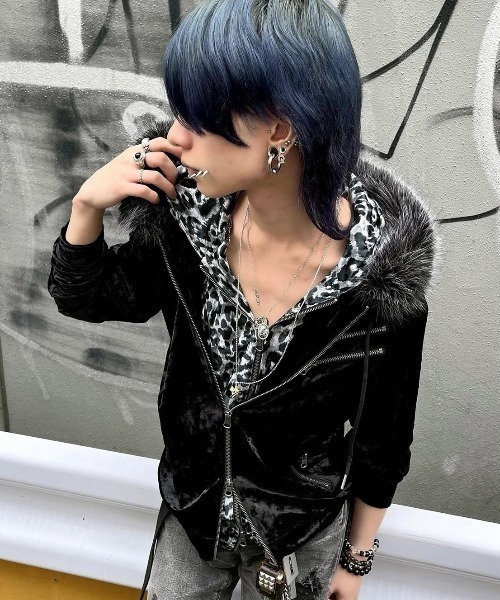 FUGA（フーガ）の「『FUGA/フーガ』ファー付きベロアパーカー