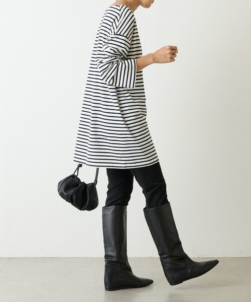 BEARDSLEY（ビアズリー）の「刺繍入りボーダーロングプルオーバー（T