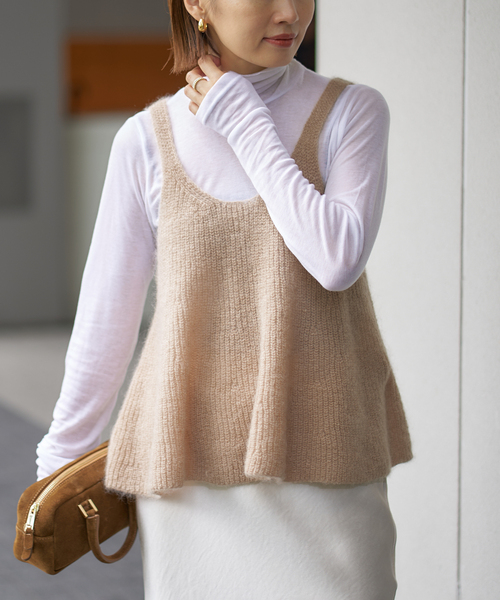 IENA(イエナ)の「モヘヤミックスフレアタンク(ベスト・レディース・チャコールグレー/ピンク・FREE)」の14枚目の写真