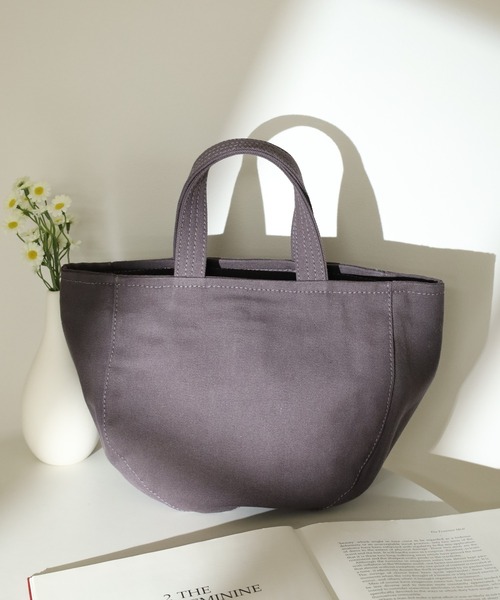 l'atelier Nuuit(アトリエヌイ)の「Uトートバッグ(トートバッグ・レディース・ダークグリーン/レンガ/ダークグレー/ベージュ/マスタード/モカ・ONE SIZE)」の1枚目の写真