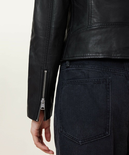ALLSAINTS(オールセインツ)の「ALLSAINTS VELA BIKER(ライダースジャケット・レディース・ブラック・8/6/4/10)」の5枚目の写真
