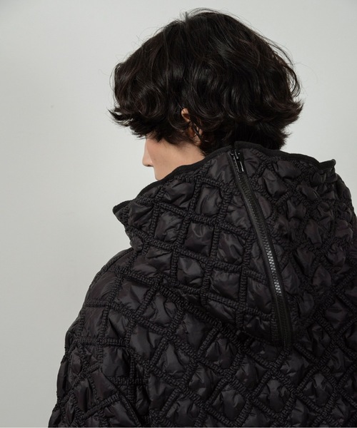lawgy（ラウジー）の「hooded quilted stitch point coat / フーデッドキルテッドステッチポイントコート（その他アウター・レディース・ブラック/ホワイト・FREE）」の20枚目の写真