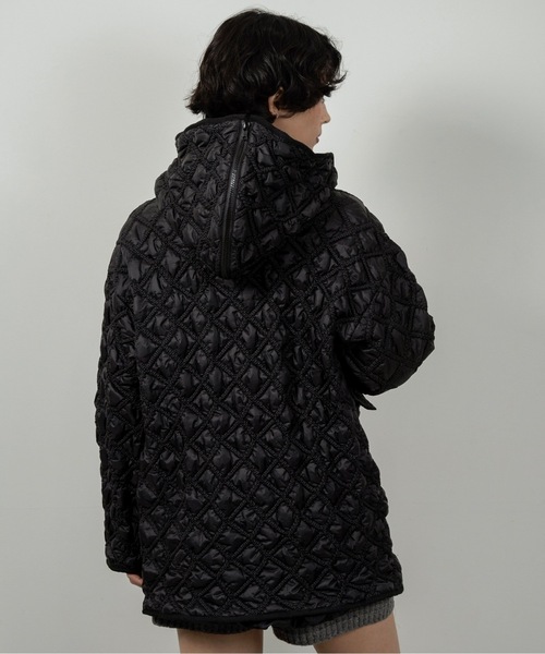 lawgy（ラウジー）の「hooded quilted stitch point coat / フーデッドキルテッドステッチポイントコート（その他アウター・レディース・ブラック/ホワイト・FREE）」の15枚目の写真