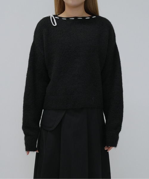 Enewd nina（エニュードニーナ）の「ボートネック風リボン編み上げニット（ニット/セーター・レディース・ブラック/グレー・FREE）」の4枚目の写真