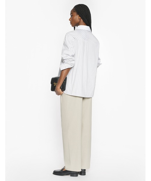 Maison Kitsune（メゾンキツネ）の「MAISON KITSUNE HANDWRITING BOYFRIEND SHIRT（シャツ/ブラウス・レディース・グレー・34/36/38/42/40）」の4枚目の写真