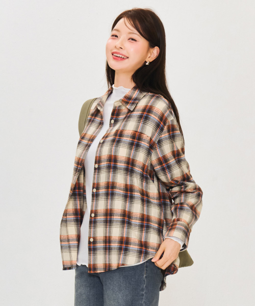 CHASECULT(チェイスカルト)の「レディース フランネルチェックシャツ - アイボリー(シャツ/ブラウス・レディース・オートミール・90/85)」の5枚目の写真