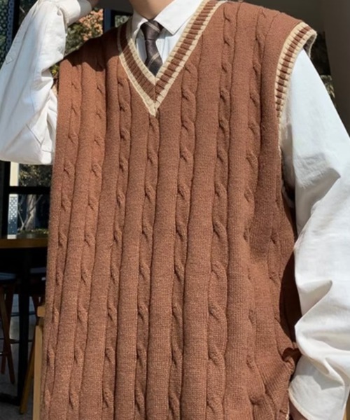 SHEPP(シープ)の「ケーブルラインルーズニットベスト(ベスト・メンズ・ブラウン/アイボリー/ブラック・F)」の6枚目の写真