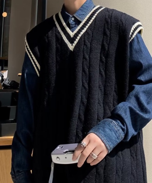 SHEPP(シープ)の「ケーブルラインルーズニットベスト(ベスト・メンズ・ブラウン/アイボリー/ブラック・F)」の17枚目の写真