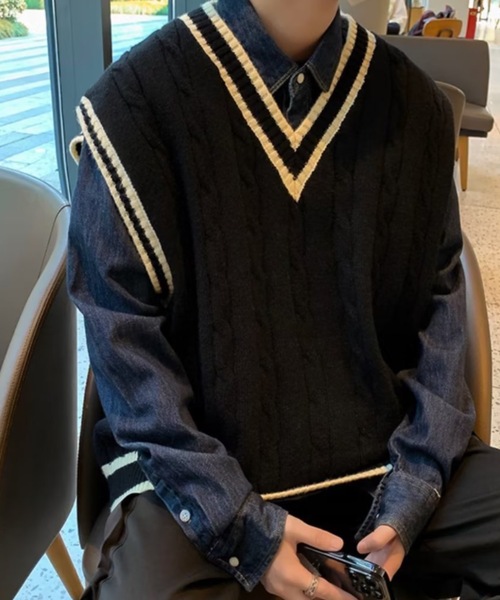 SHEPP(シープ)の「ケーブルラインルーズニットベスト(ベスト・メンズ・ブラウン/アイボリー/ブラック・F)」の19枚目の写真