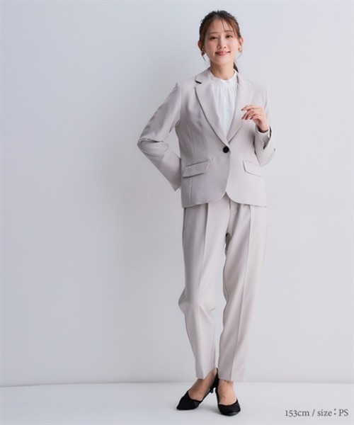 Petitjo（プッチージョ）の「小さいサイズ　【レディーススーツ】テーラードジャケット（セットアップ対応・上下別売り）　低身長さん・小柄女性（テーラードジャケット・レディース・ブラック/グレイッシュベージュ/ネイビー・PL/PM/PS/PSS）」の5枚目の写真