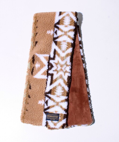 PENDLETON（ペンドルトン）の「【PENDLETON】別注 HARDING 差し込みボアマフラー（マフラー・メンズ・ベージュ系その他/ブラック/チャコールグレー/グレー系その他・FREE）」の6枚目の写真