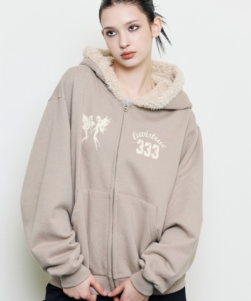 LUVISTRUE（ラヴイズトゥルー）の「EV FAIRY FUR HOOD ZIP UP（パーカー・レディース・ブラック/ベージュ/バーガンディー・FREE）」の4枚目の写真
