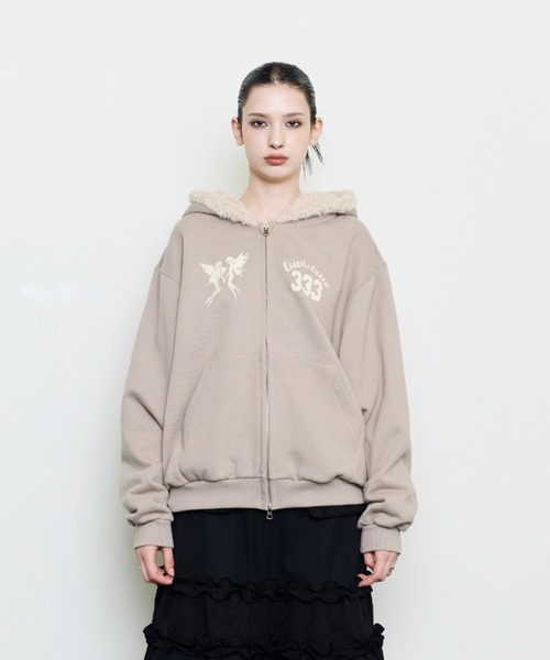 LUVISTRUE（ラヴイズトゥルー）の「EV FAIRY FUR HOOD ZIP UP（パーカー・レディース・ブラック/ベージュ/バーガンディー・FREE）」の10枚目の写真