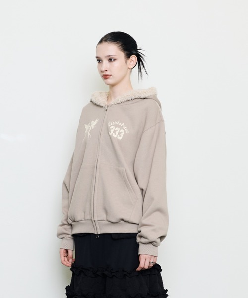 LUVISTRUE（ラヴイズトゥルー）の「EV FAIRY FUR HOOD ZIP UP（パーカー・レディース・ブラック/ベージュ/バーガンディー・FREE）」の11枚目の写真