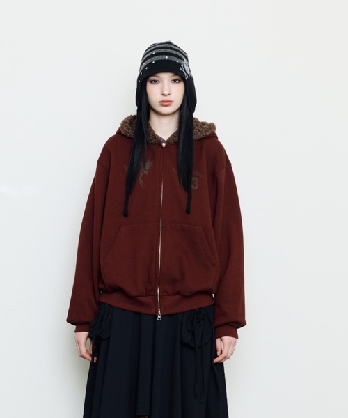 LUVISTRUE（ラヴイズトゥルー）の「EV FAIRY FUR HOOD ZIP UP（パーカー・レディース・ブラック/ベージュ/バーガンディー・FREE）」の14枚目の写真