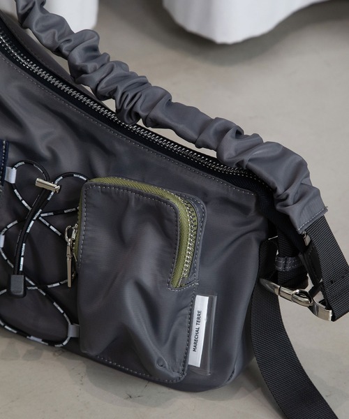 MARECHAL TERRE（マルシャルテル）の「ボディバック（ボディバッグ/ウエストポーチ・レディース・キャメル/ライトグリーン/チャコールグレー/ブラック・FREE）」の21枚目の写真