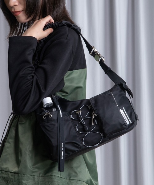 MARECHAL TERRE（マルシャルテル）の「ボディバック（ボディバッグ/ウエストポーチ・レディース・キャメル/ライトグリーン/チャコールグレー/ブラック・FREE）」の6枚目の写真