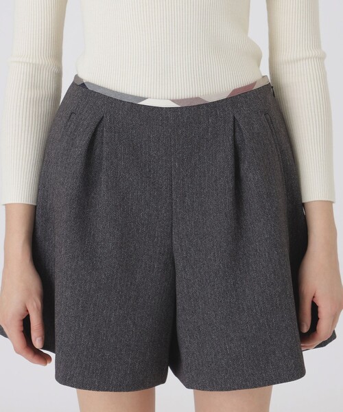 BLUE LABEL CRESTBRIDGE（ブルーレーベルクレストブリッジ）の「シックへリンボンキュロットパンツ（その他パンツ・レディース・ベージュ/ブラック・38/36）」の5枚目の写真