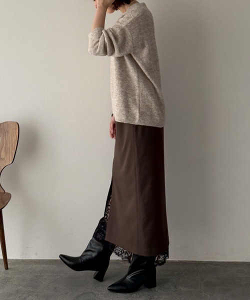 Doux archives(ドゥアルシーヴ)の「裾レースタイトスカート(スカート・レディース・ベージュ/ブラウン/グレー・SMALL/MEDIUM)」の7枚目の写真
