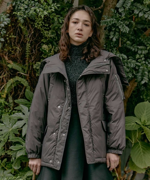 beautiful people(ビューティフルピープル)の「【beautiful people×THE TOKYO/ビューティフルピープル×ザトウキョウ】別注 flight down jacket/フライトダウンジャケット/リバーシブル(ダウンジャケット/コート・レディース・ブラック/カーキ/グレー・36/40)」の13枚目の写真