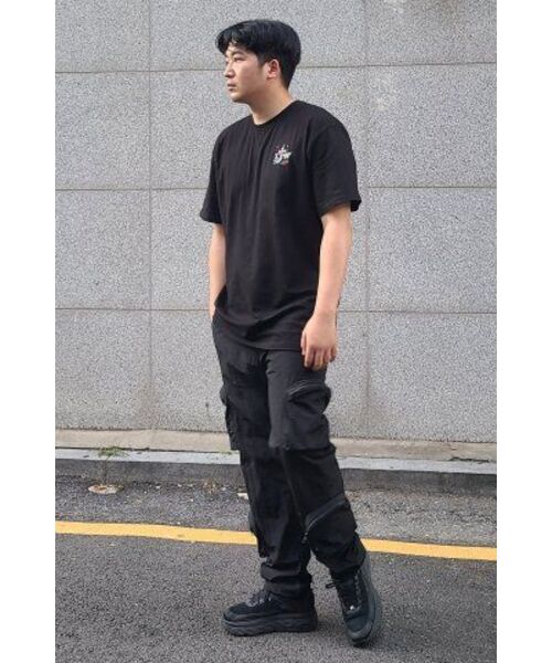 ARTISTWEAR（アーティストウェア）の「[ATW x レオダブ] ピースメーカーオーバーサイズ半袖Tシャツ_BK（Tシャツ/カットソー・レディース・その他・XX-LARGE/XXXX-LARGE/LARGE/MEDIUM/SMALL/X-LARGE）」の8枚目の写真