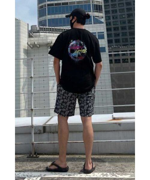 ARTISTWEAR（アーティストウェア）の「[ATW x レオダブ] ピースメーカーオーバーサイズ半袖Tシャツ_BK（Tシャツ/カットソー・レディース・その他・XX-LARGE/XXXX-LARGE/LARGE/MEDIUM/SMALL/X-LARGE）」の9枚目の写真