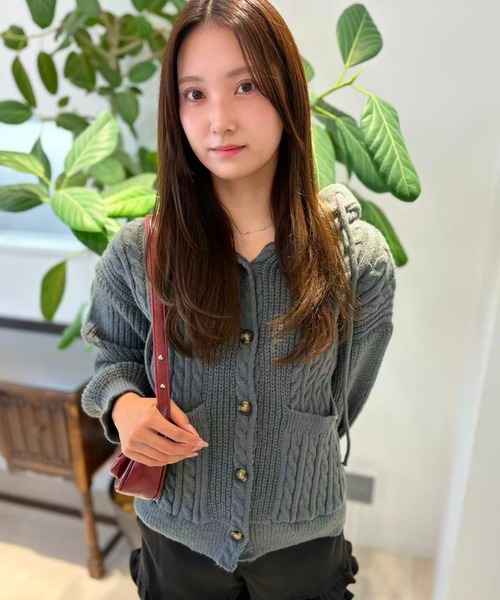 mebole(メボレ)の「Cozy Hood Cardigan(カーディガン/ボレロ・レディース・グレー/ブルー/ブラウン・FREE)」の4枚目の写真