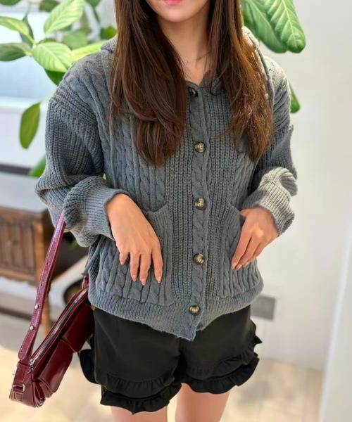 mebole(メボレ)の「Cozy Hood Cardigan(カーディガン/ボレロ・レディース・グレー/ブルー/ブラウン・FREE)」の6枚目の写真