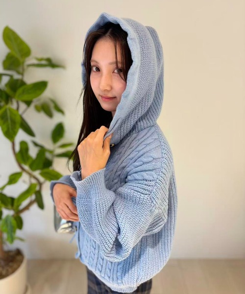 mebole(メボレ)の「Cozy Hood Cardigan(カーディガン/ボレロ・レディース・グレー/ブルー/ブラウン・FREE)」の14枚目の写真