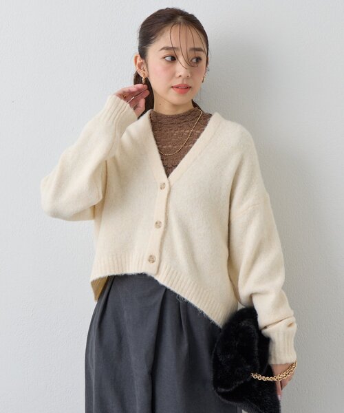 un dix cors（アンディコール）の「《大人可愛い◎》ストレッチレースハイネックプルオーバー（Tシャツ/カットソー・レディース・ブラック/モカ/アイボリー・FREE）」の14枚目の写真