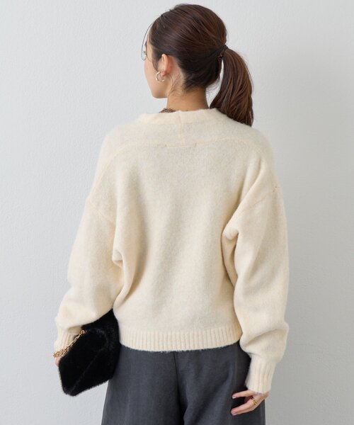 un dix cors（アンディコール）の「《大人可愛い◎》ストレッチレースハイネックプルオーバー（Tシャツ/カットソー・レディース・ブラック/モカ/アイボリー・FREE）」の16枚目の写真