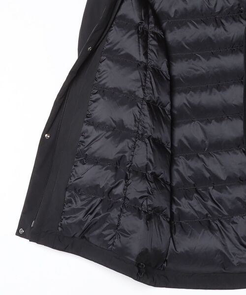 HERNO(ヘルノ)の「HERNO 2 LAYER PRO METEO DOWN COAT ヘルノ 2レイヤー プロメテオ ダウンコート(その他アウター・レディース・ブラック/ネイビー・42/44/40/38)」の19枚目の写真