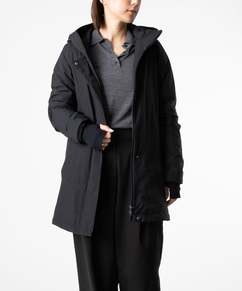 HERNO(ヘルノ)の「HERNO 2 LAYER PRO METEO DOWN COAT ヘルノ 2レイヤー プロメテオ ダウンコート(その他アウター・レディース・ブラック/ネイビー・42/44/40/38)」の4枚目の写真