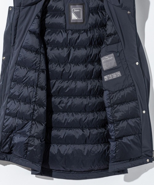 HERNO(ヘルノ)の「HERNO 2 LAYER PRO METEO DOWN COAT ヘルノ 2レイヤー プロメテオ ダウンコート(その他アウター・レディース・ブラック/ネイビー・42/44/40/38)」の9枚目の写真